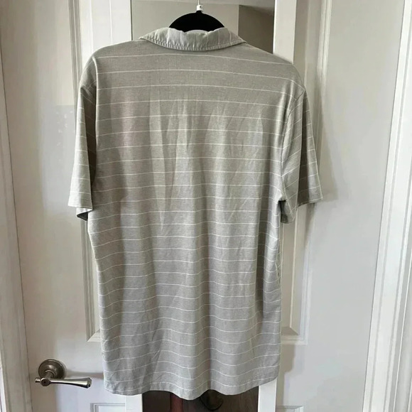 872 Men's Lululemon Striped Polo Size Medium Color Grey White - Picture 4 of 4